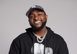 Davido performs as Ethiopia enters 2017