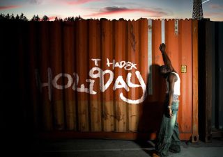 T Hadex – Holiday